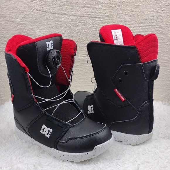 DC Scout 2023 Black Red Vegan Leather BOA Lace Up Built-In Lining Snowboard Boot - Picture 1 of 16
